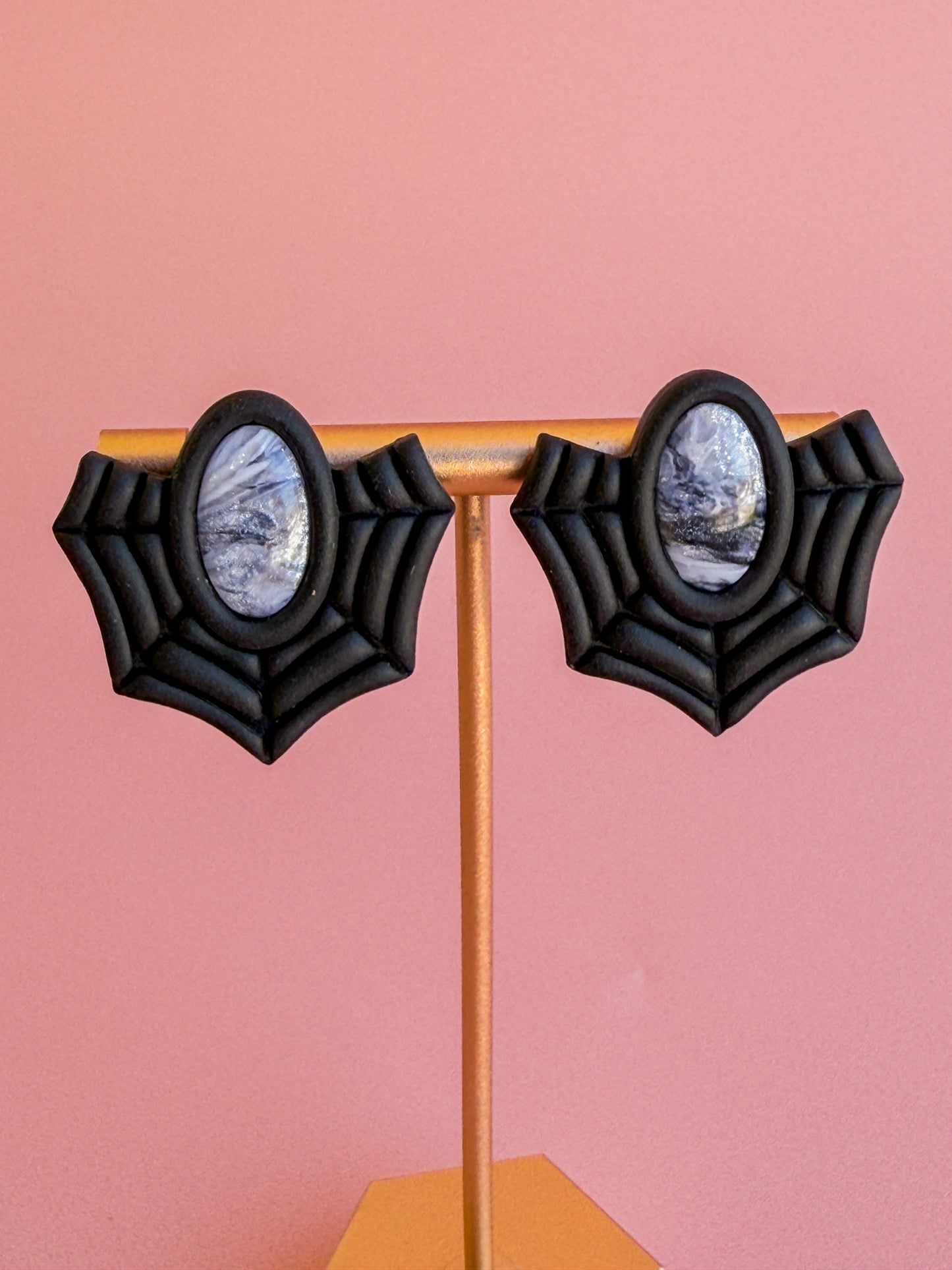 🖤 Faux Stone Bezel Web Earrings